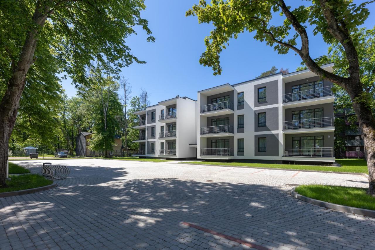 Oasis Apartments Jūrkalne Exteriér fotografie